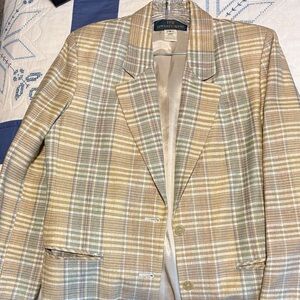 HAWKSLEY and WIGHT jacket and skirt size 8